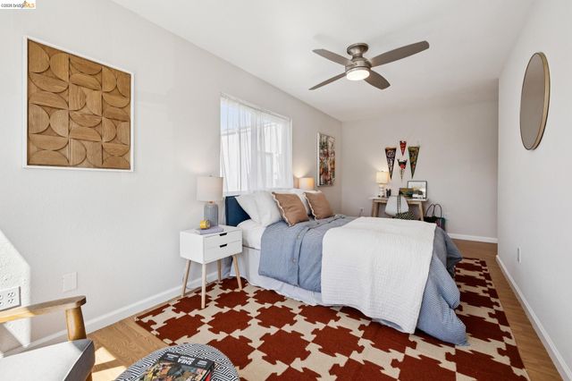 1738 10Th St, Oakland, CA 94607