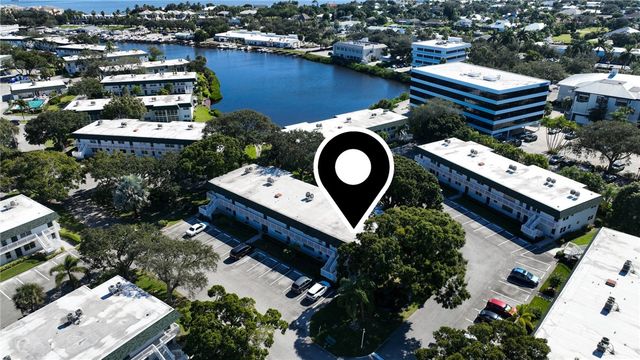 2800 Indian River Boulevard 1Q, Vero Beach, FL 32960