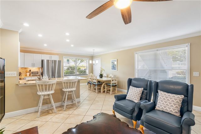 2800 Indian River Boulevard 1Q, Vero Beach, FL 32960