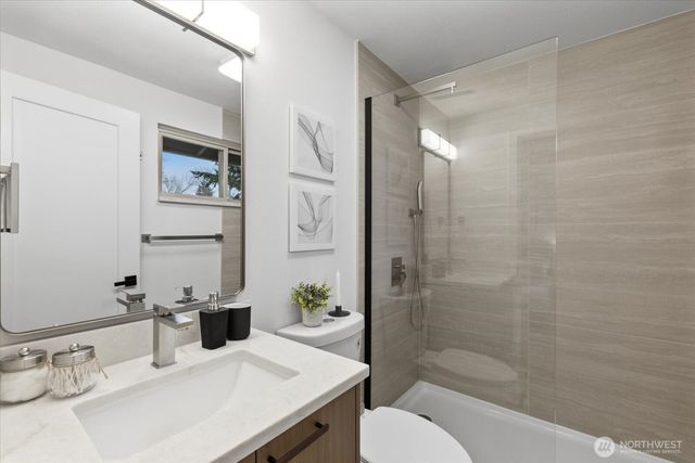 22810 126th Avenue SE, Kent, WA 98031