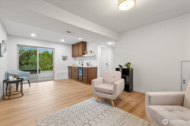 22810 126th Avenue SE, Kent, WA 98031