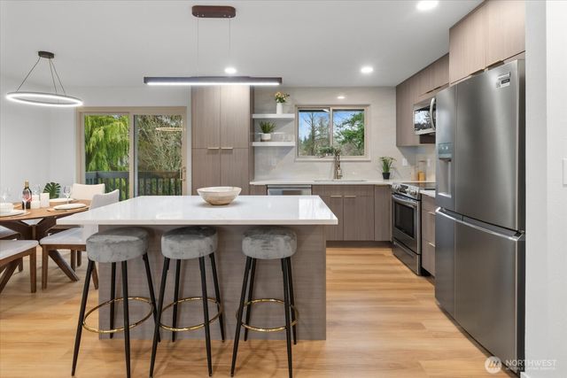 22810 126th Avenue SE, Kent, WA 98031