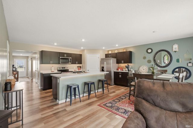 7902 Cordovan Cove, Fort Wayne, IN 46835