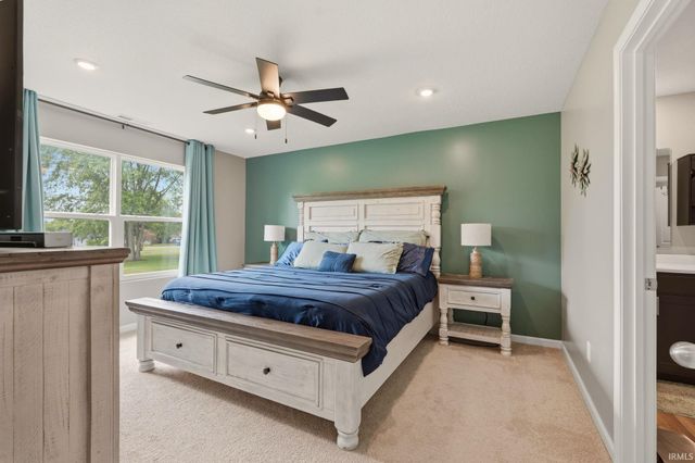 7902 Cordovan Cove, Fort Wayne, IN 46835