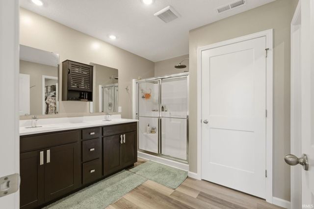 7902 Cordovan Cove, Fort Wayne, IN 46835