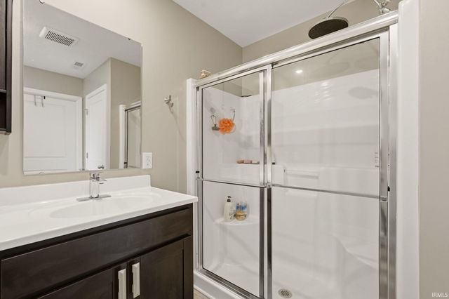 7902 Cordovan Cove, Fort Wayne, IN 46835