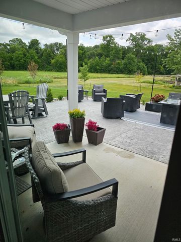 7902 Cordovan Cove, Fort Wayne, IN 46835