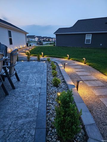 7902 Cordovan Cove, Fort Wayne, IN 46835