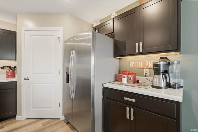 7902 Cordovan Cove, Fort Wayne, IN 46835