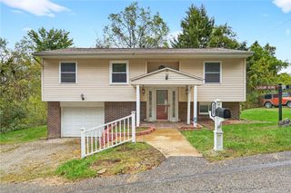 3247 Turner St, N Versailles, PA 15131