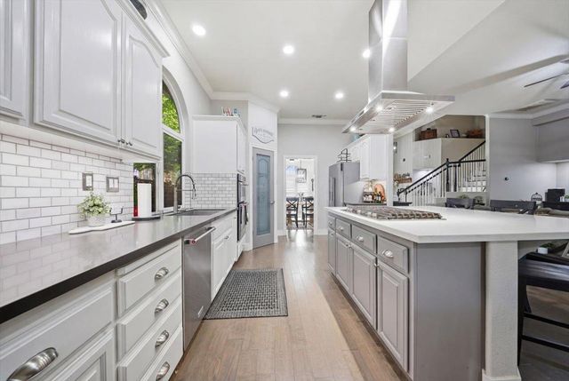 4507 Mountaingate Dr, Rocklin, CA 95765