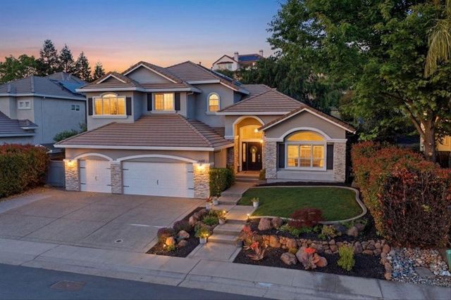 4507 Mountaingate Dr, Rocklin, CA 95765
