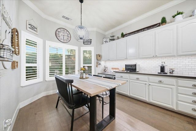 4507 Mountaingate Dr, Rocklin, CA 95765