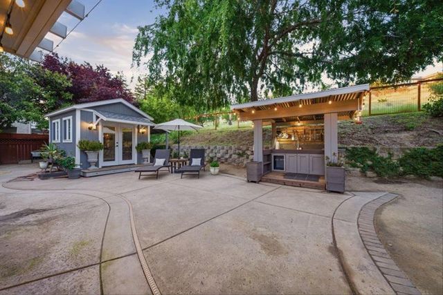 4507 Mountaingate Dr, Rocklin, CA 95765