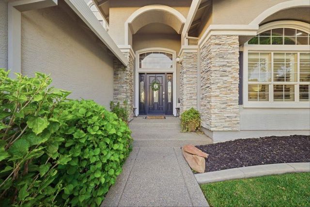 4507 Mountaingate Dr, Rocklin, CA 95765