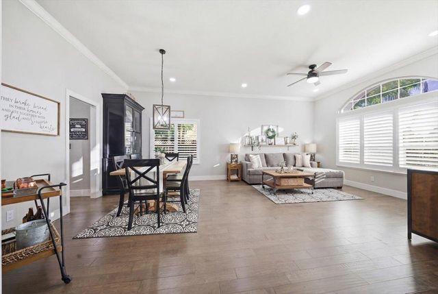 4507 Mountaingate Dr, Rocklin, CA 95765