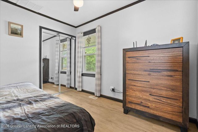 1349 N Jenison Avenue, Lansing, MI 48915