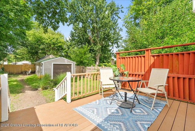 1349 N Jenison Avenue, Lansing, MI 48915
