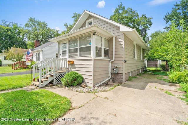 1349 N Jenison Avenue, Lansing, MI 48915