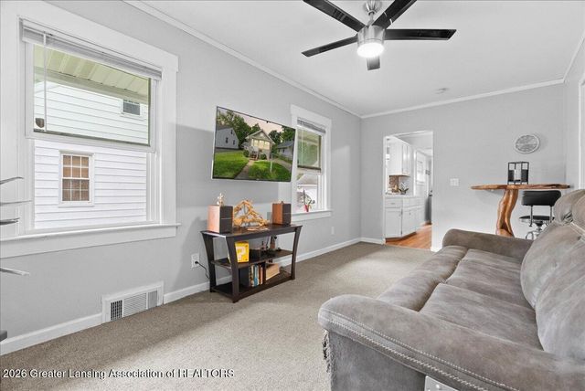 1349 N Jenison Avenue, Lansing, MI 48915