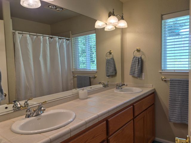 13632 Gold Country Dr, Penn Valley, CA 95946