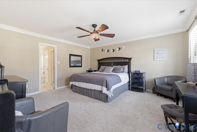 236 Comstock Dr, Colonial Heights, VA 23834