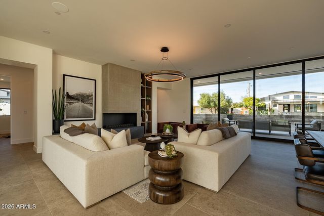 7017 E ORANGE BLOSSOM Lane, Paradise Valley, AZ 85253