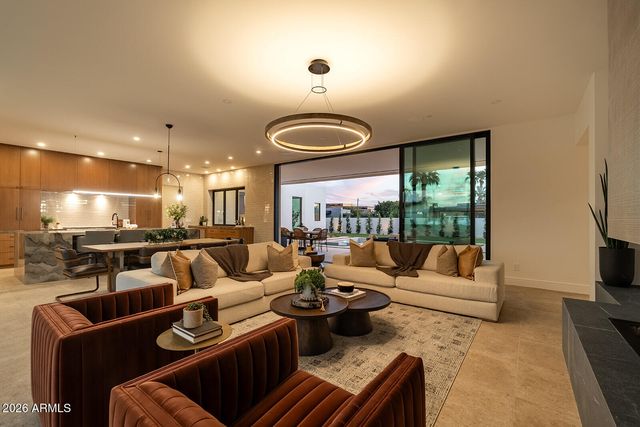 7017 E ORANGE BLOSSOM Lane, Paradise Valley, AZ 85253