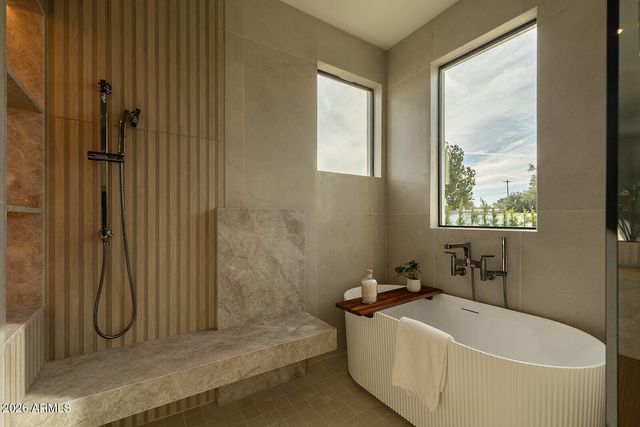 7017 E ORANGE BLOSSOM Lane, Paradise Valley, AZ 85253