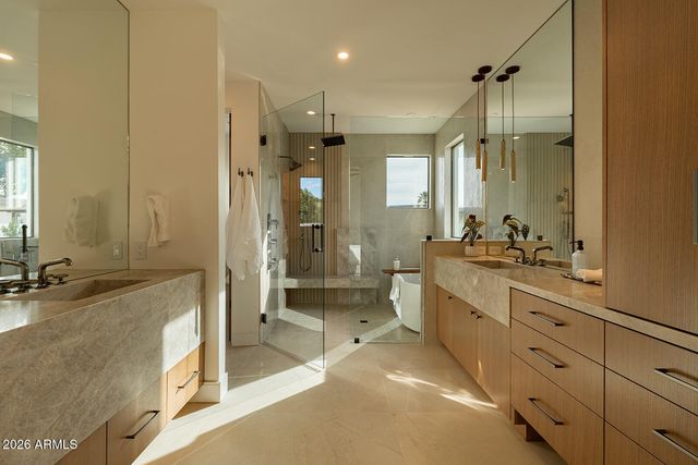 7017 E ORANGE BLOSSOM Lane, Paradise Valley, AZ 85253