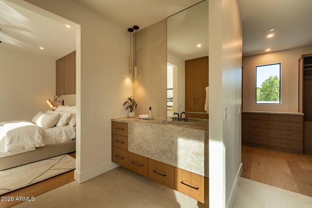 7017 E ORANGE BLOSSOM Lane, Paradise Valley, AZ 85253