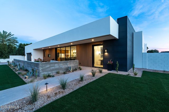 7017 E ORANGE BLOSSOM Lane, Paradise Valley, AZ 85253