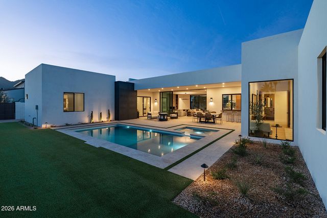 7017 E ORANGE BLOSSOM Lane, Paradise Valley, AZ 85253