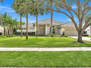 2788 Hampton Circle W, Delray Beach, FL 33445