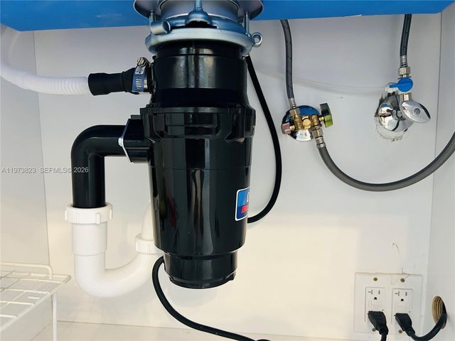 17021 N Bay Rd 427, Sunny Isles Beach, FL 33160