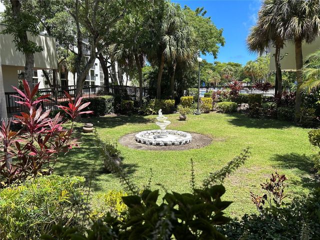 17021 N Bay Rd 427, Sunny Isles Beach, FL 33160