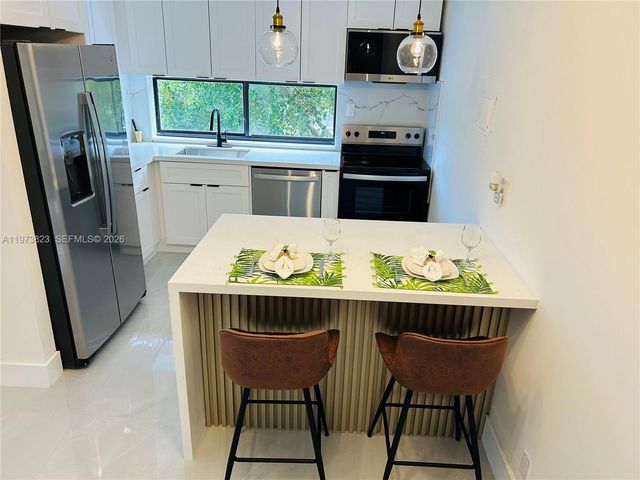 17021 N Bay Rd 427, Sunny Isles Beach, FL 33160