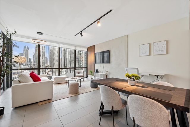 1600 NE 1st Ave 1406, Miami, FL 33132