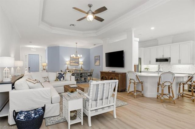 3603 Grand Cypress DR, Naples, FL 34119