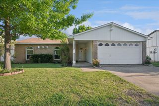 1109 Loving Trail, Grand Prairie, TX 75052