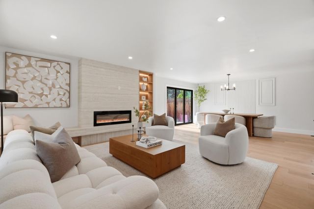400 Patrick Way, Los Altos, CA 94022