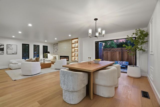 400 Patrick Way, Los Altos, CA 94022