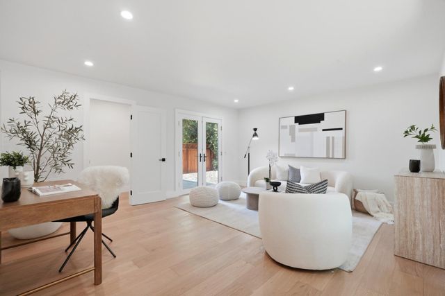 400 Patrick Way, Los Altos, CA 94022