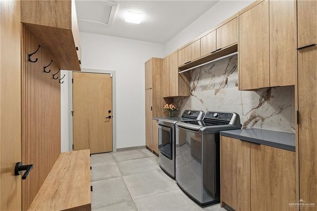 2529 W Hatfield Avenue, Edinburg, TX 78539