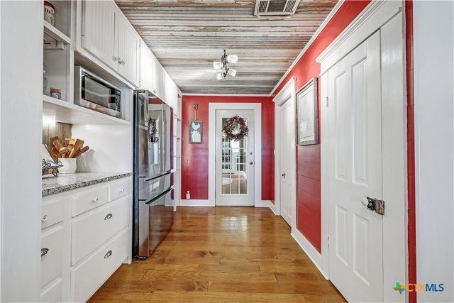 13471 Cedar Valley Road, Salado, TX 76571