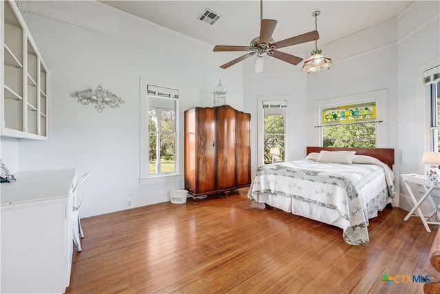 13471 Cedar Valley Road, Salado, TX 76571