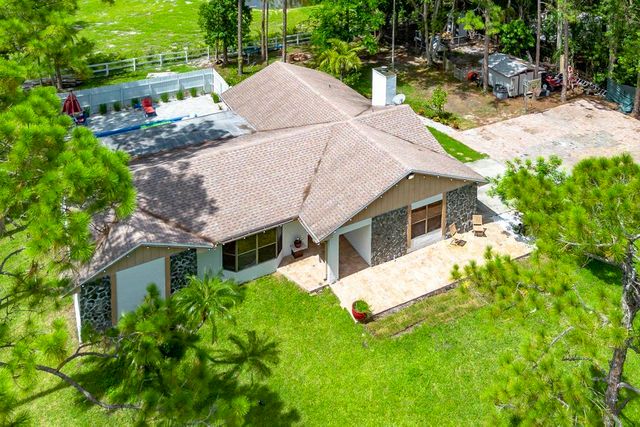 15211 60th Place N, The Acreage, FL 33470