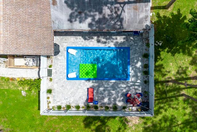 15211 60th Place N, The Acreage, FL 33470