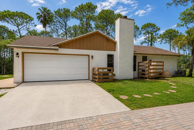 15211 60th Place N, The Acreage, FL 33470