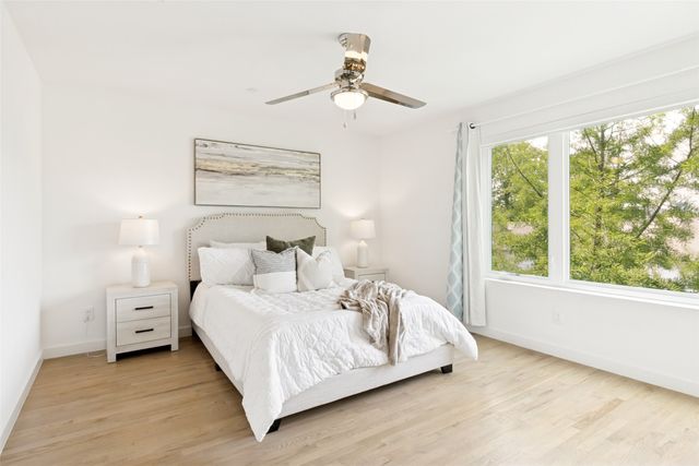 1430 Grigsby Avenue 104, Dallas, TX 75204